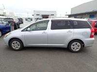 Toyota WISH 2004
