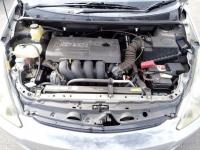 Toyota WISH 2004