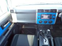 Toyota FJ CRUISER 2012