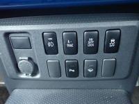 Toyota FJ CRUISER 2012