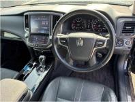 Toyota CROWN 2016