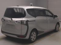 Toyota SIENTA 2021