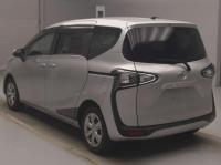 Toyota SIENTA 2021