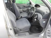 Toyota FUNCARGO 2000