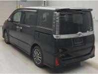 Toyota VOXY 2016