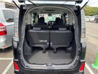 Toyota VOXY 2016